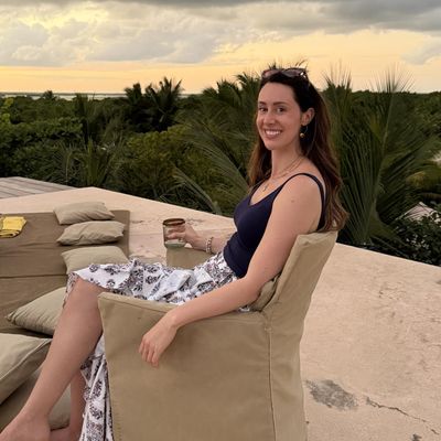 Francesca, 31