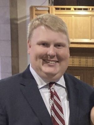 Benjamin, 30
