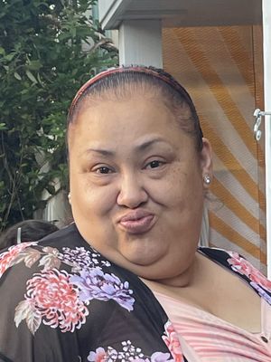 Sandy, 43
