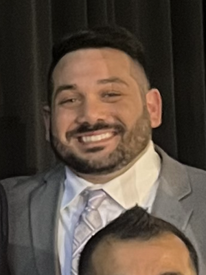 Justin, 28