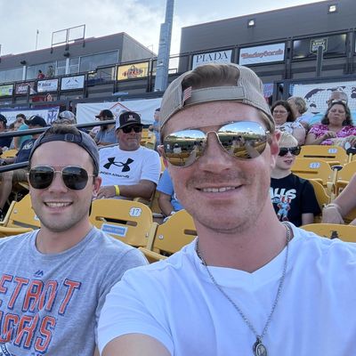 Luke, 25