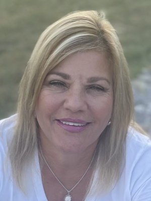 Ana, 66