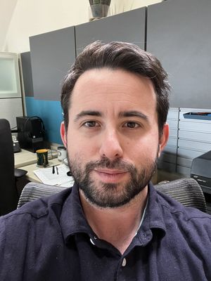 Nicholas, 33