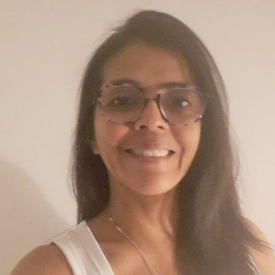 Lisset, 47