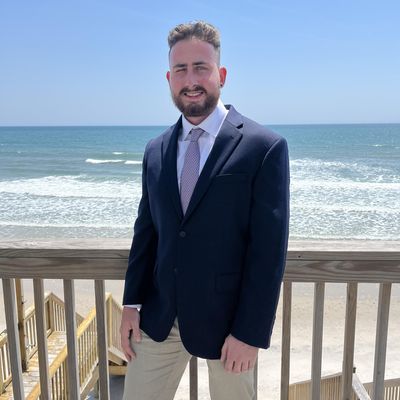 Ryan, 25