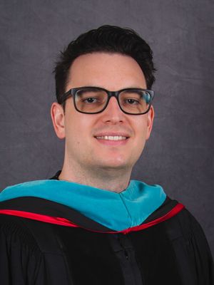 Peter, 32