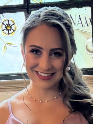 Christina, 31