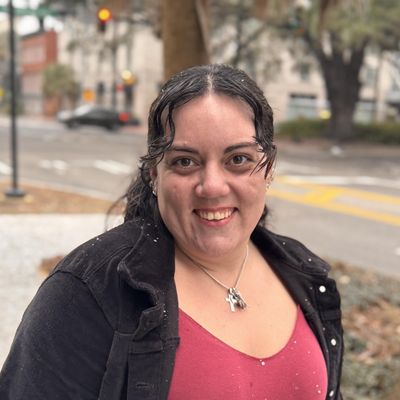 Alejandra, 30