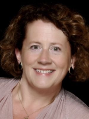 Evelyn, 58