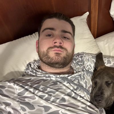 Brad, 24