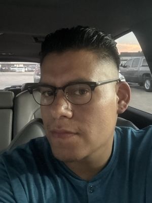 Edwin, 34