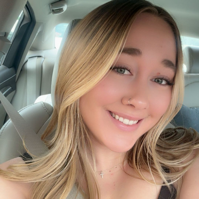 Kylee, 23