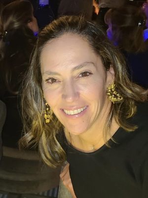 Maria, 49