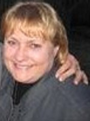 Lynda, 74