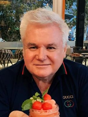 Daniel, 73