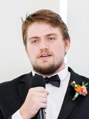 Tom, 26