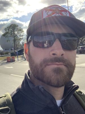 Manny, 36