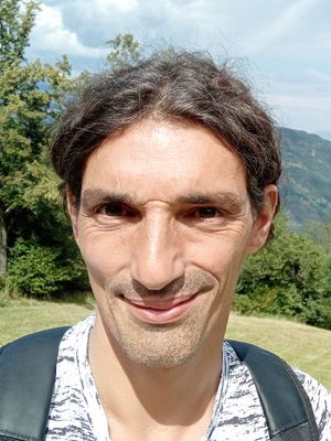 Daniel, 41