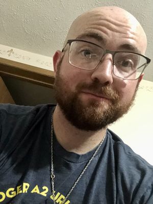 Joe, 29
