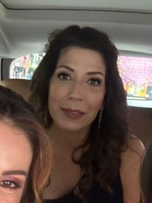 Roxana, 52
