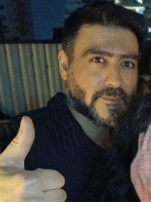 Alex, 47