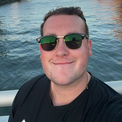 Hayden, 28