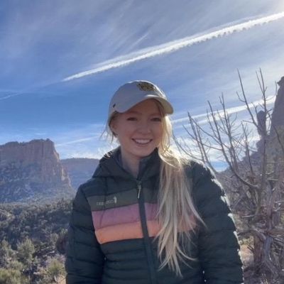 Alexis, 24