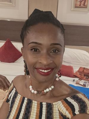Ette, 36