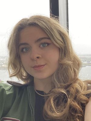 Bernadette, 19