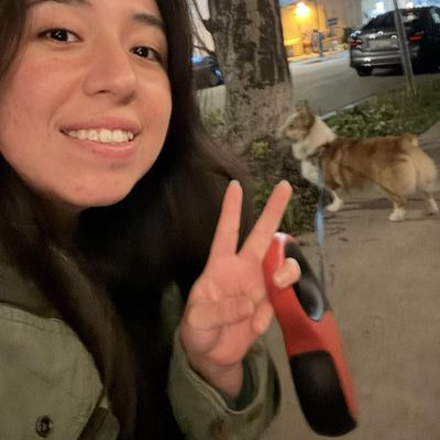 Evelyn, 29