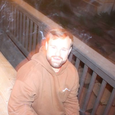 Kevin, 26