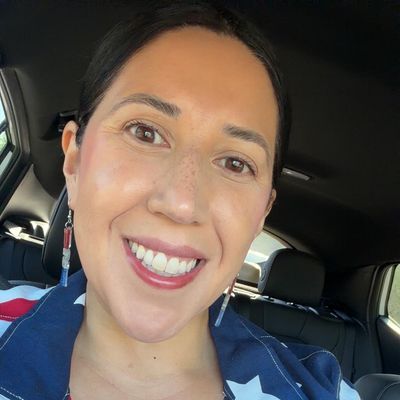 Cassie, 41
