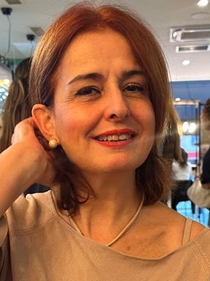 Eva, 51