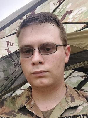 Kurt, 24