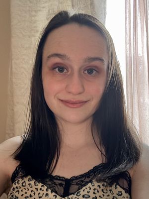 Lily, 21