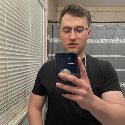Anthony, 31