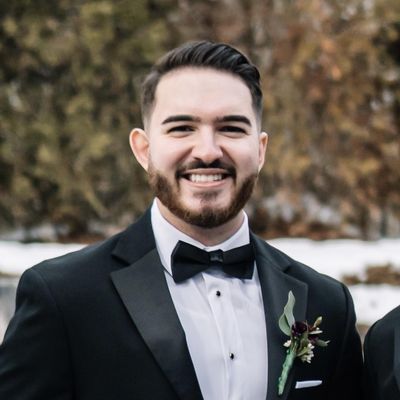 Justin, 27