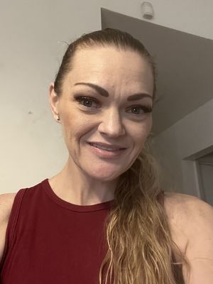 Amy, 44