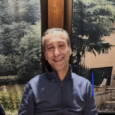 Diego, 44