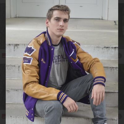 Bryce, 19