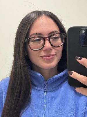 Elizabeth, 30