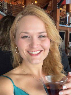Laura, 31
