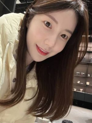 Kimmy, 40