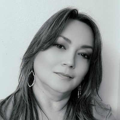 Cynthia, 58
