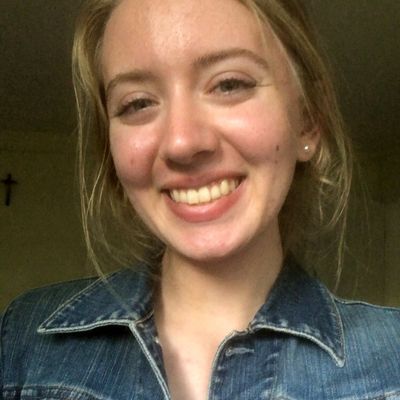 Olivia, 26