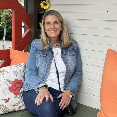Christina, 58