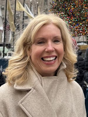 Jen, 56