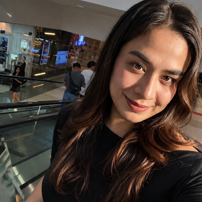 Mae, 26