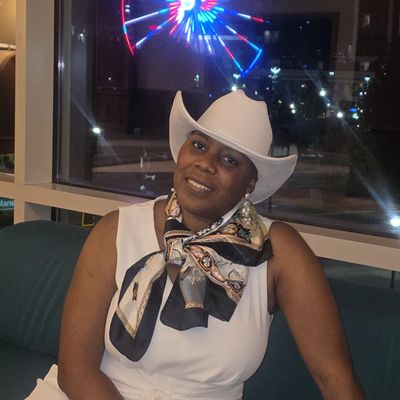 Gillian, 60