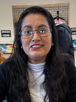 Martina Ruiz, 46